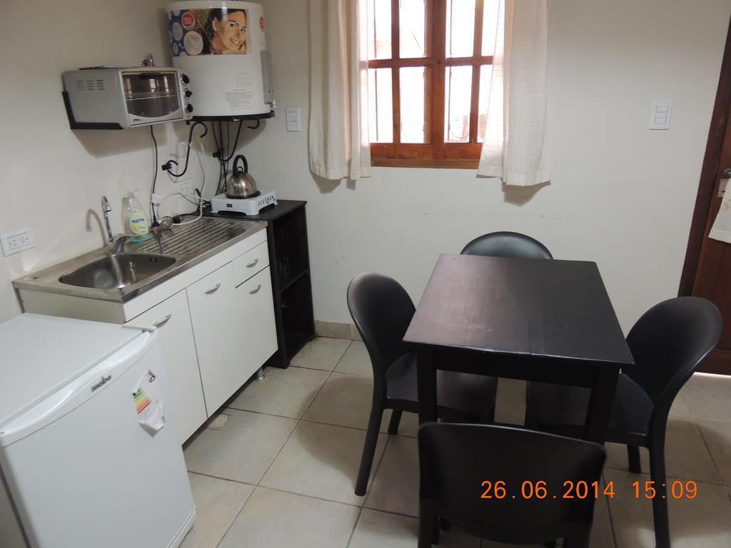 Departamentos Urquiza Apartment Салта Стая снимка